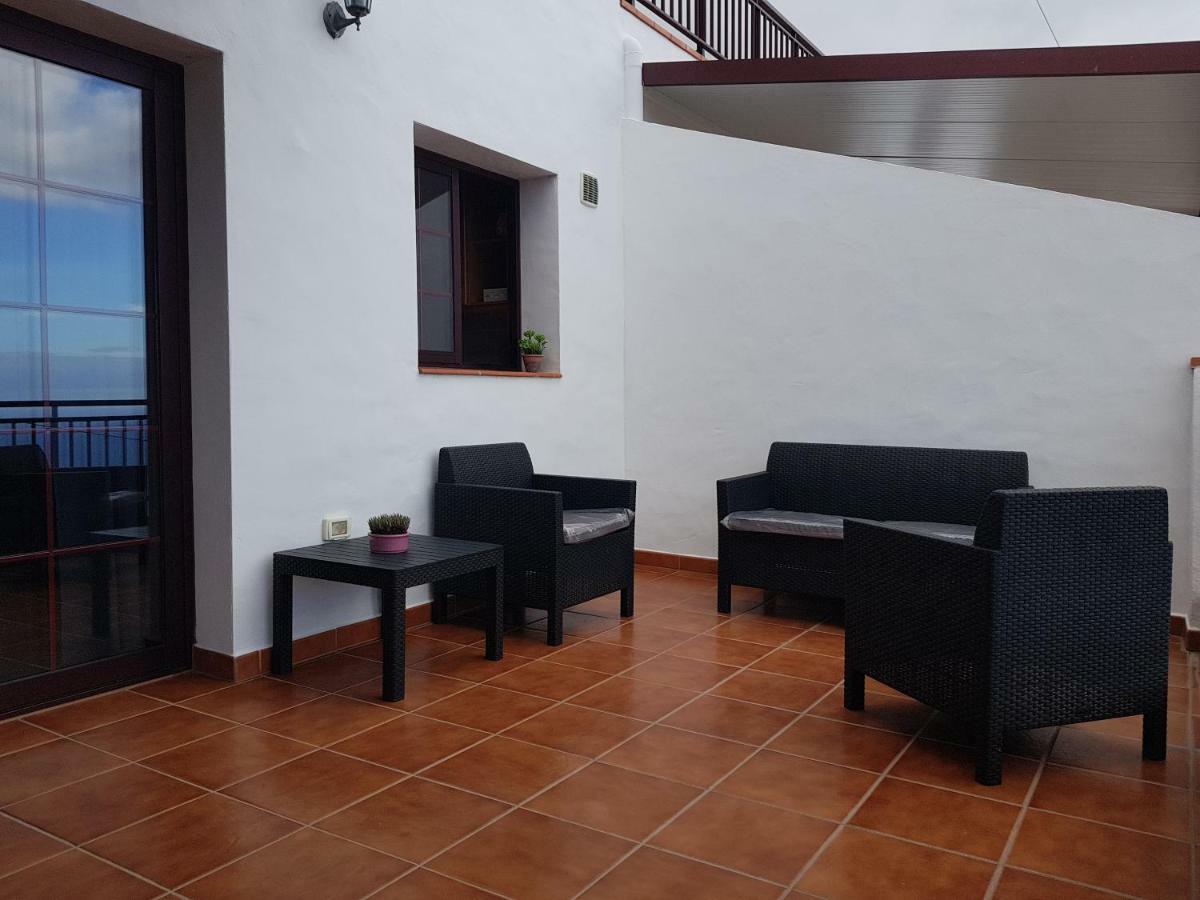 Azofa Apartment Los Llanillos Luaran gambar